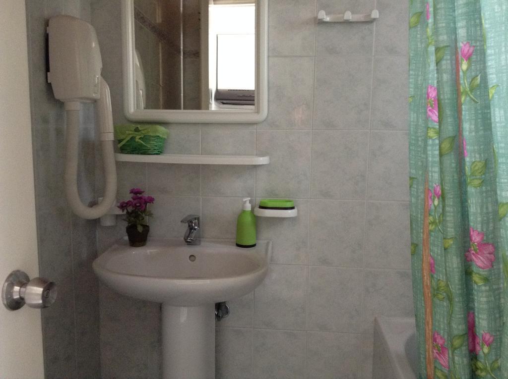 Smile'S Studios Циливи Екстериор снимка